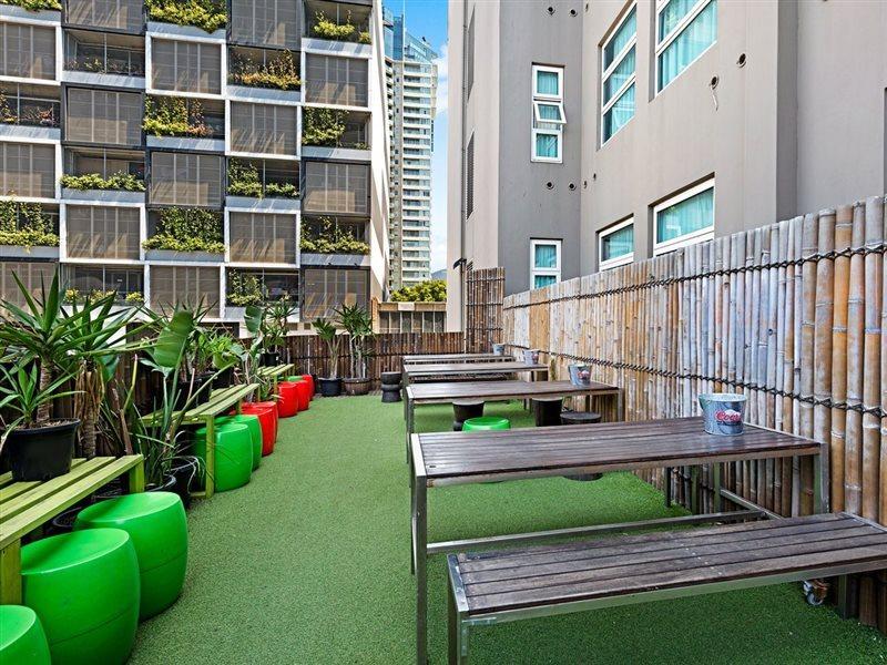 Urban Central Accommodation Melbourne City Exterior foto